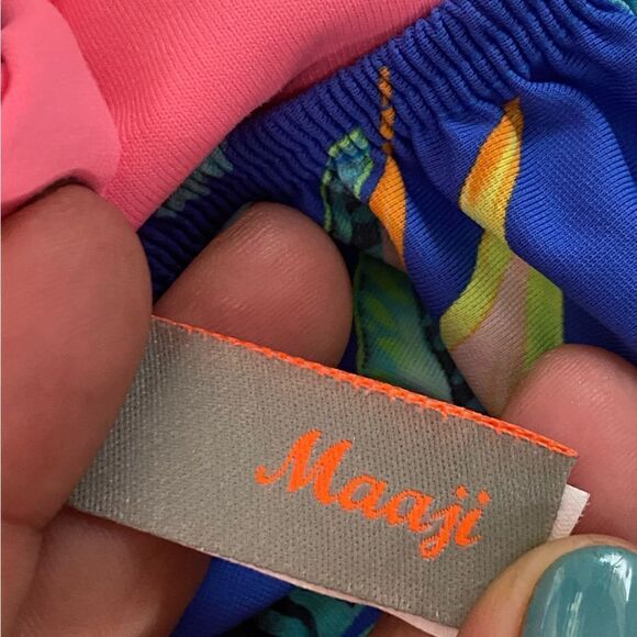 Anthropologie Maaji Off Shoulder Bikini Top Sz M - Picture 9 of 9